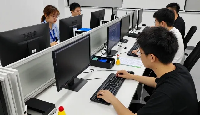 家庭日常使用使用智能安防系统需要注意什么？